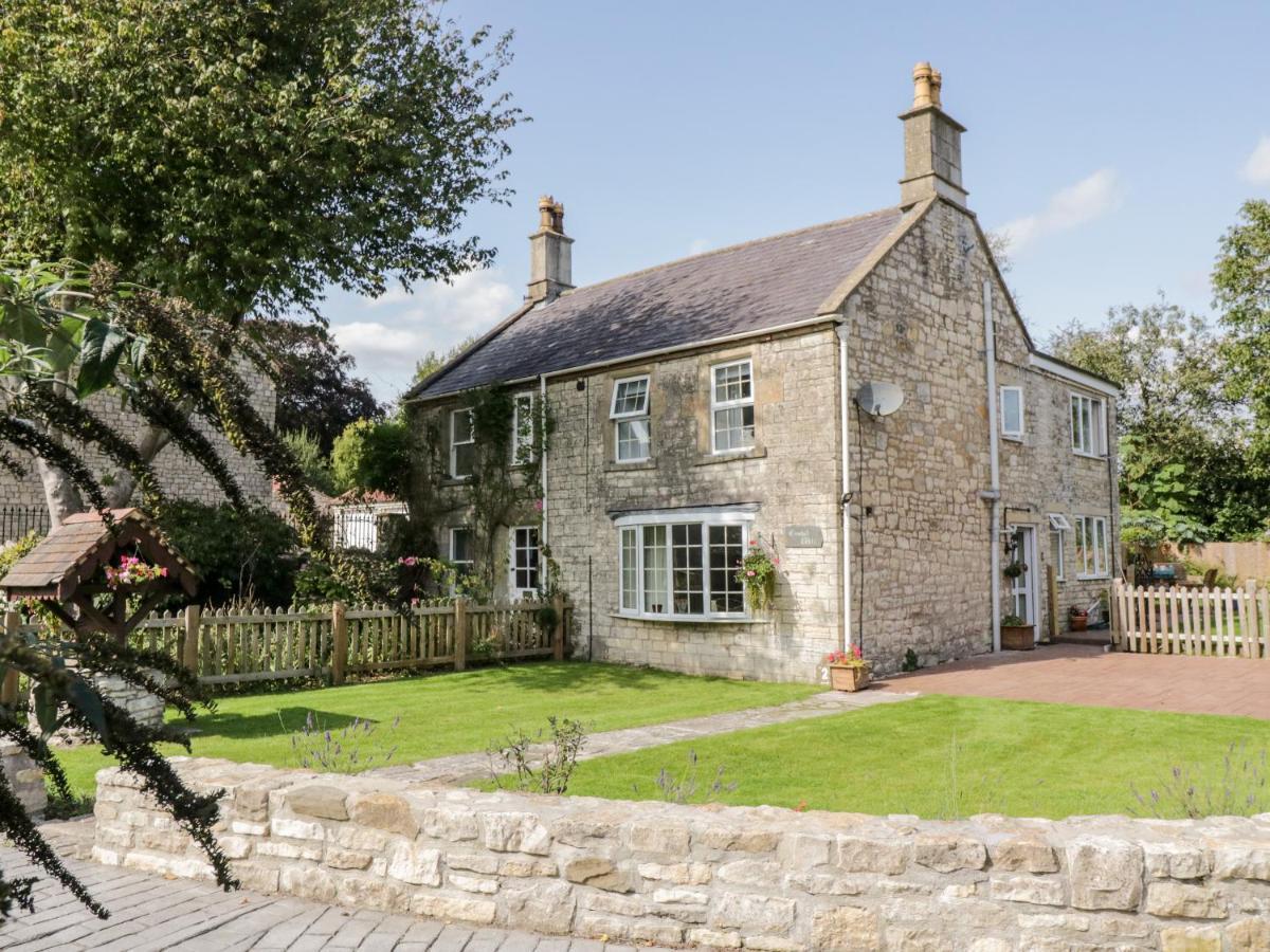 Crooked Well Villa Bath Exterior photo